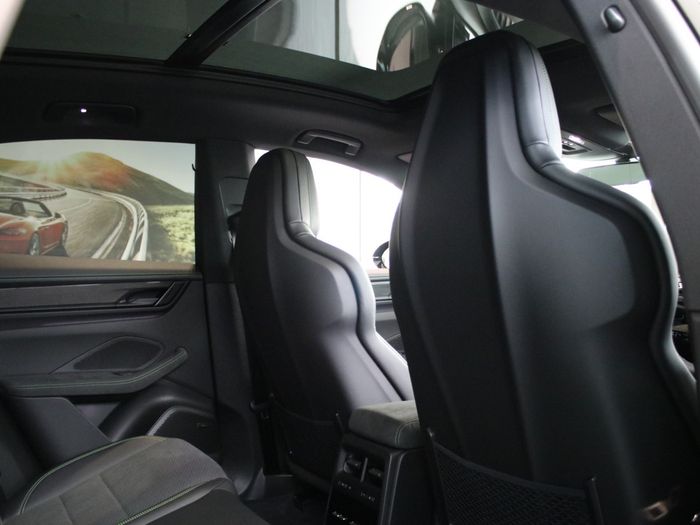 Porsche Macan 2026