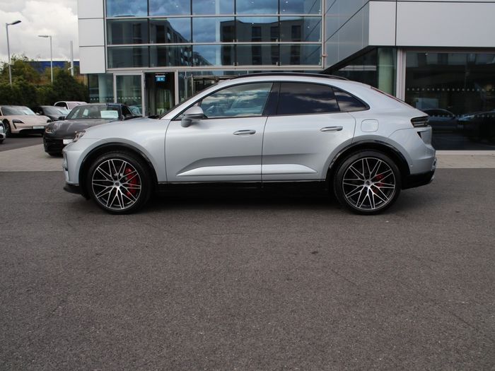 Porsche Macan 2026