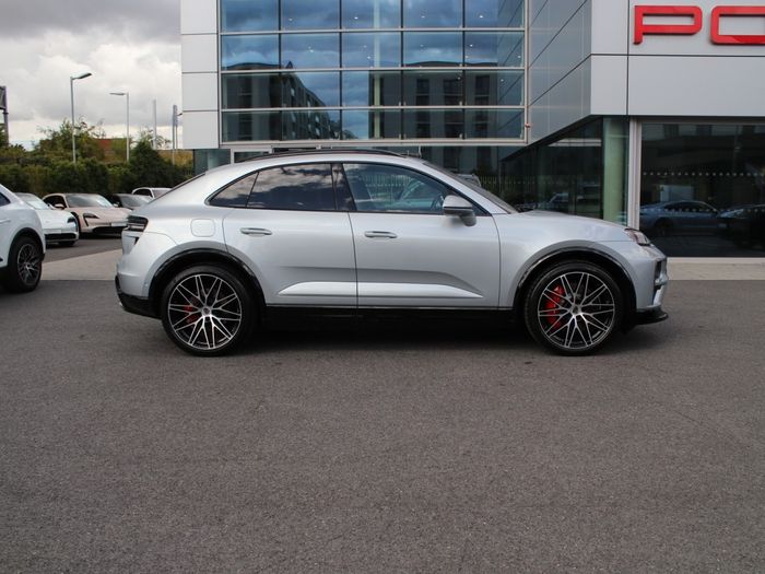 Porsche Macan 2026
