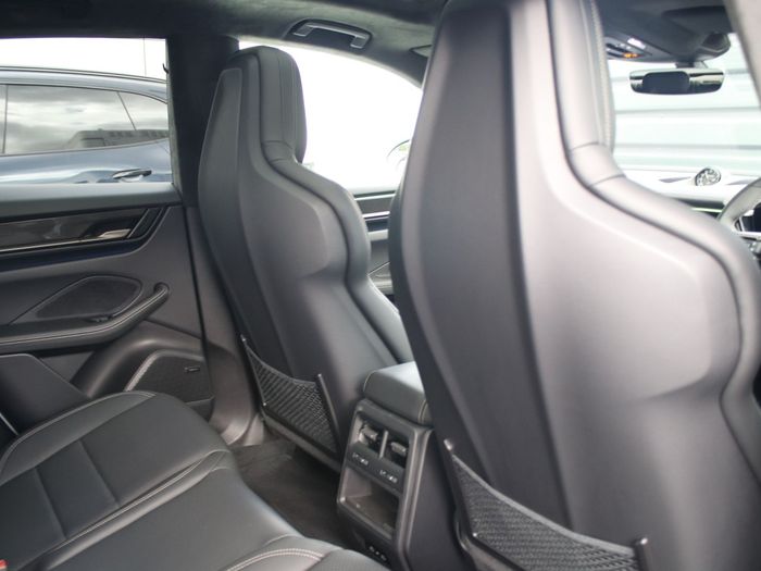 Porsche Macan 2026