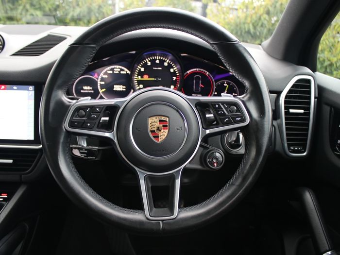 Porsche Cayenne 2020