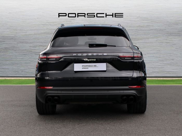 Porsche Cayenne 2020
