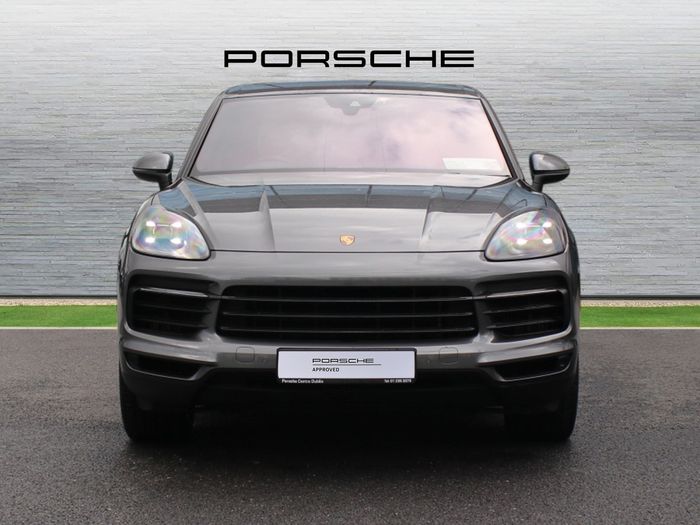 Porsche Cayenne 2022