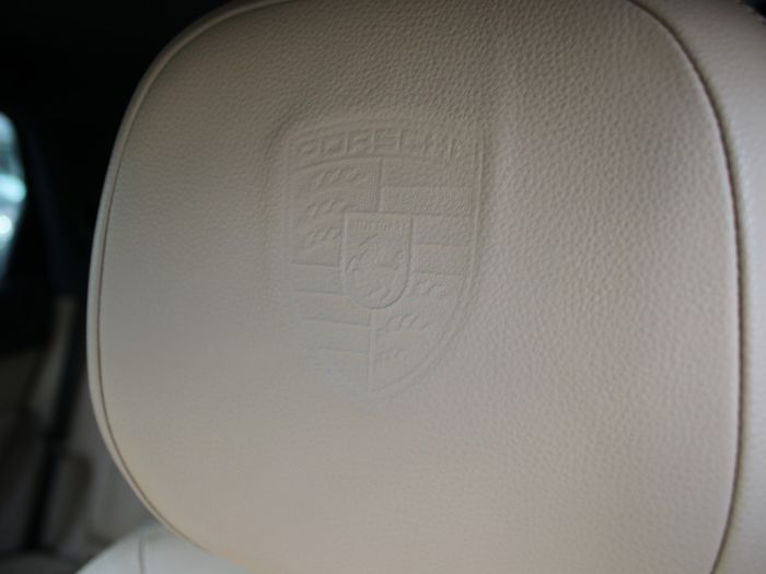 Porsche Cayenne 2022