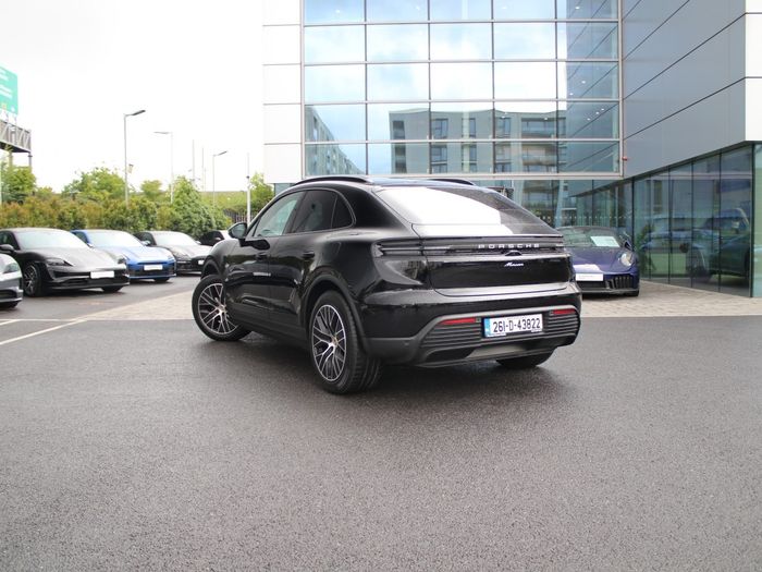 Porsche Macan 2026