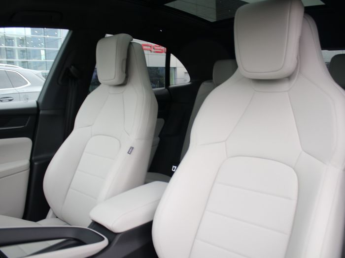 Porsche Macan 2026
