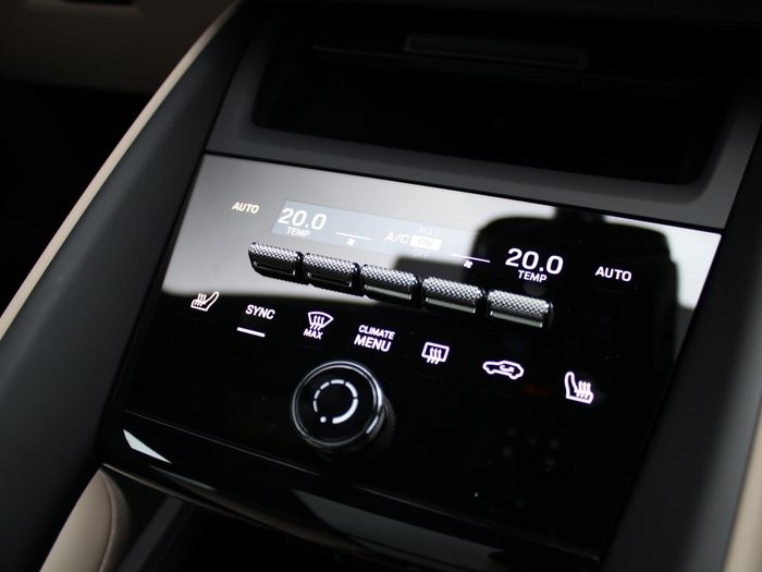 Porsche Macan 2026