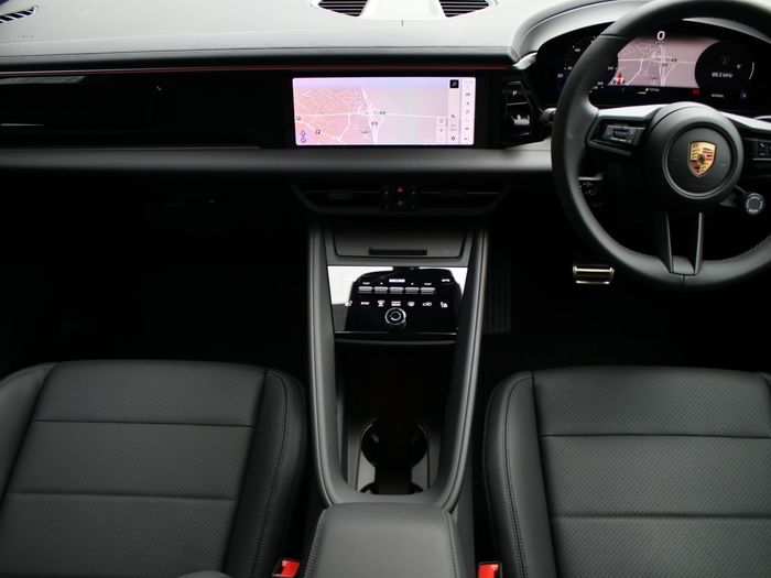 Porsche Macan 2026