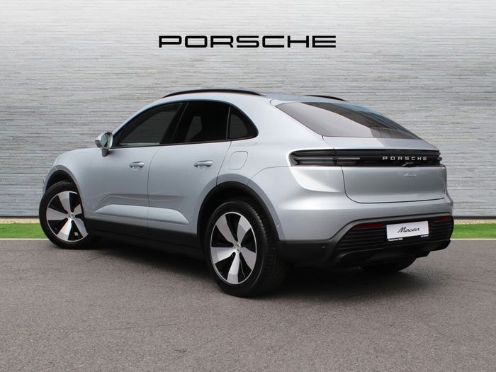 Porsche Macan 2026