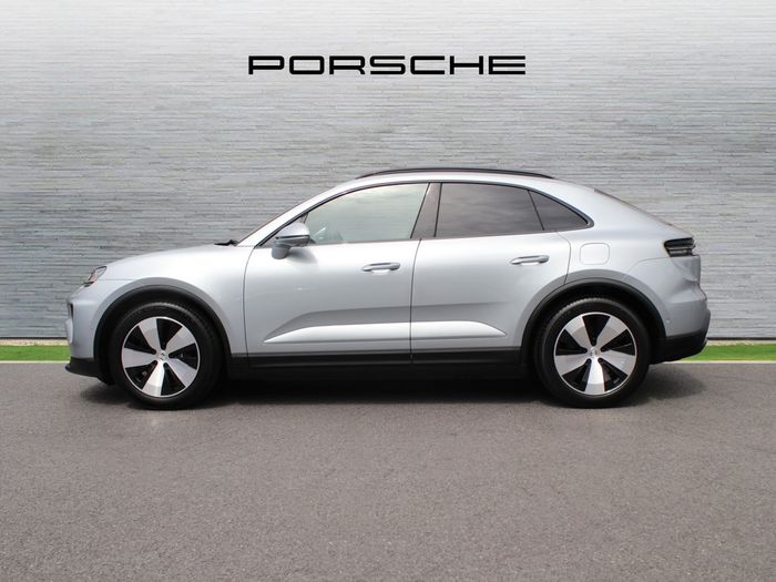 Porsche Macan 2026