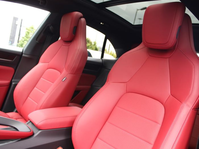 Porsche Macan 2026