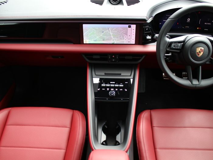 Porsche Macan 2026