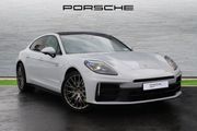 Porsche Panamera 2024