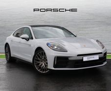Porsche Panamera 2024