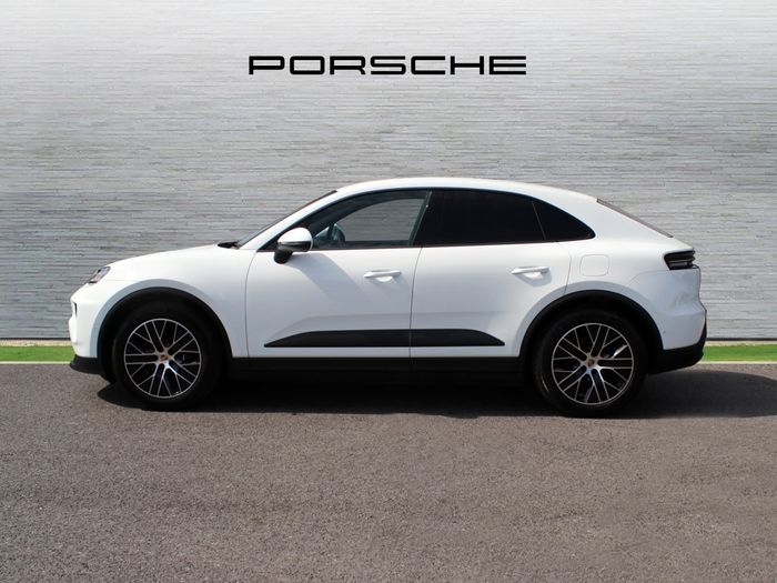 Porsche Macan 2026