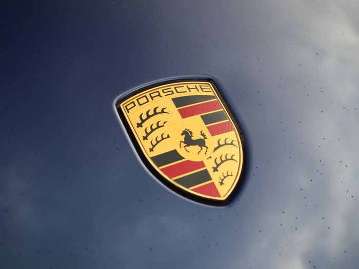 Porsche Taycan 2024