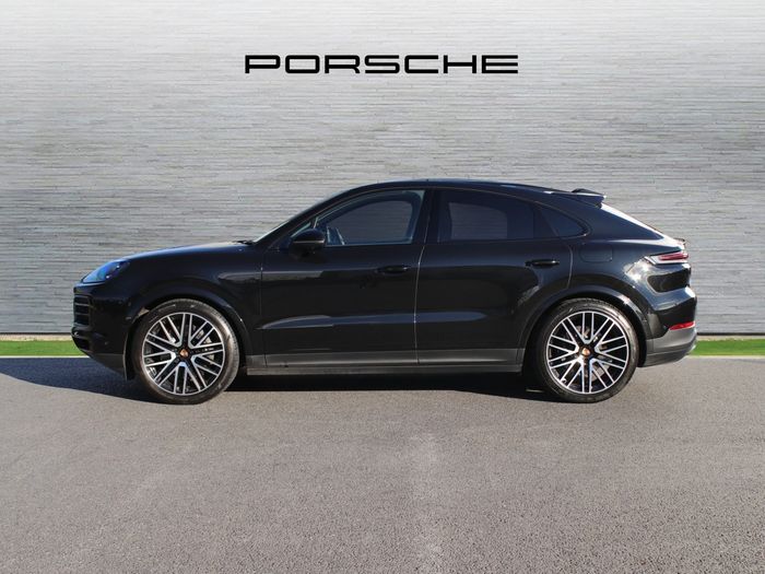 Porsche Cayenne 2025