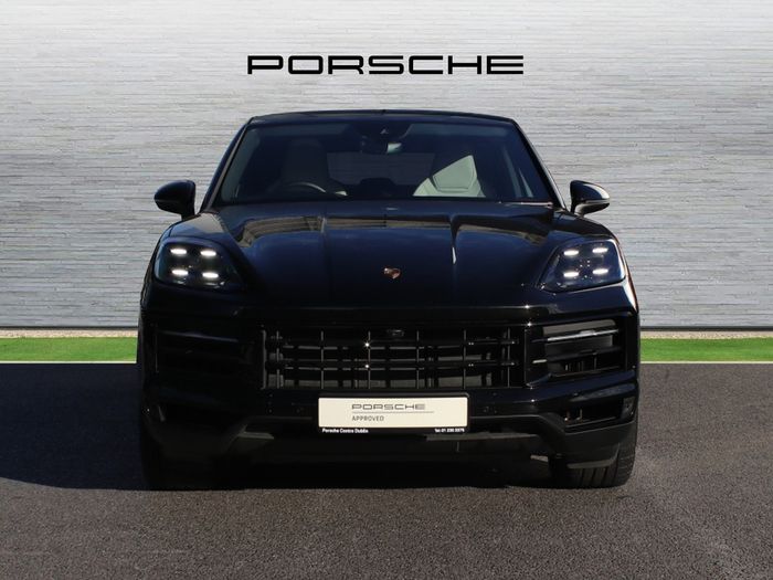 Porsche Cayenne 2025