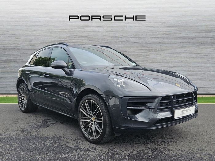 Porsche Macan 2021