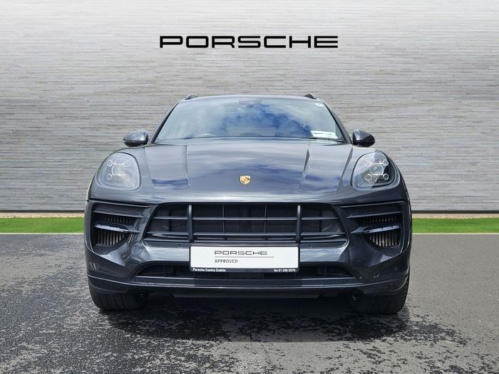 Porsche Macan 2021