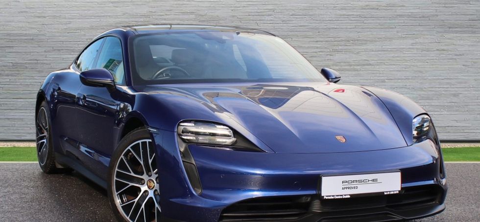 Porsche Taycan 2023