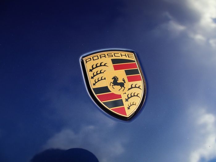 Porsche Taycan 2023