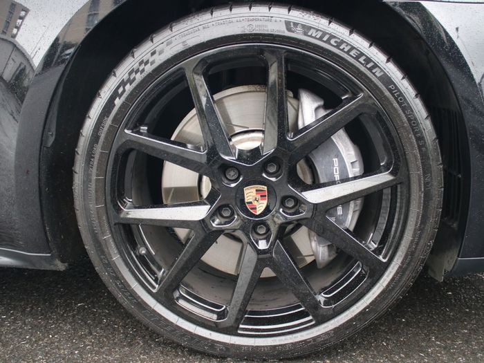 Porsche Panamera 2025