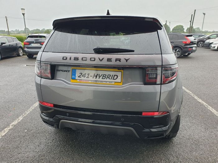 Land Rover Discovery Sport 2024