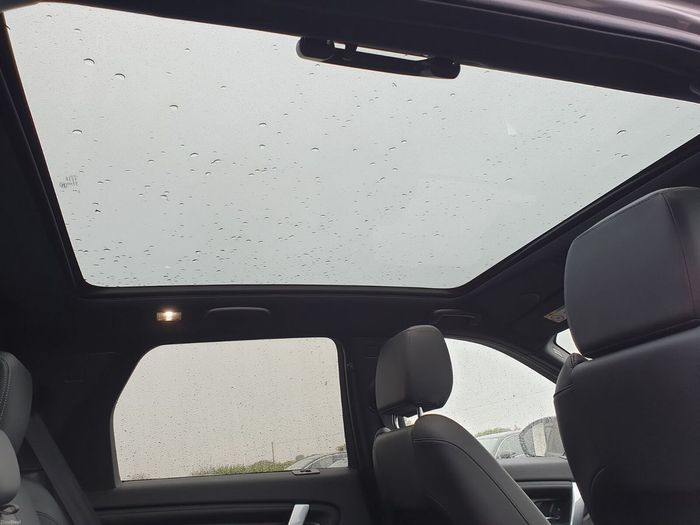 Land Rover Discovery Sport 2024