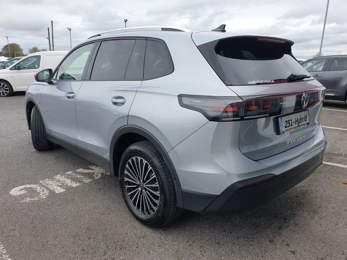 Volkswagen Tiguan 2025