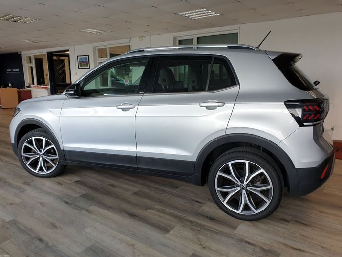 Volkswagen T-Cross 2024