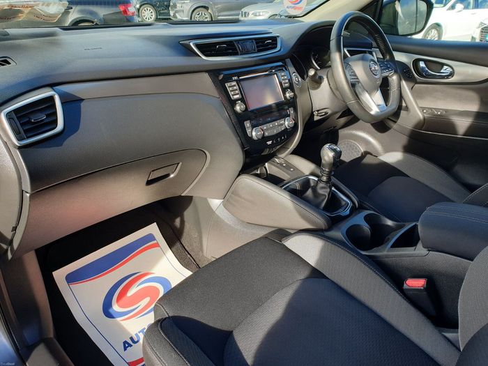 Nissan QASHQAI 2018