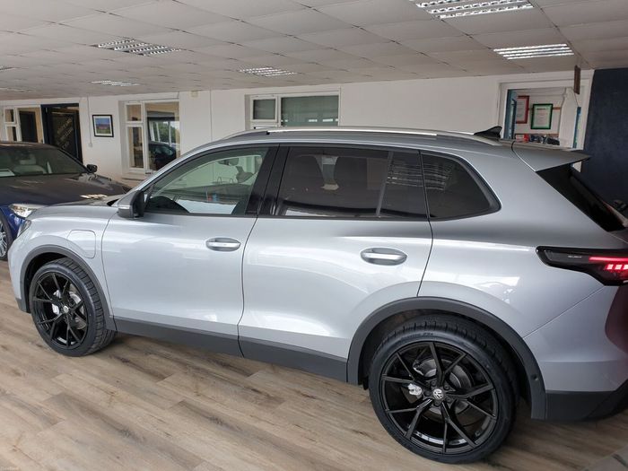 Volkswagen Tiguan 2025