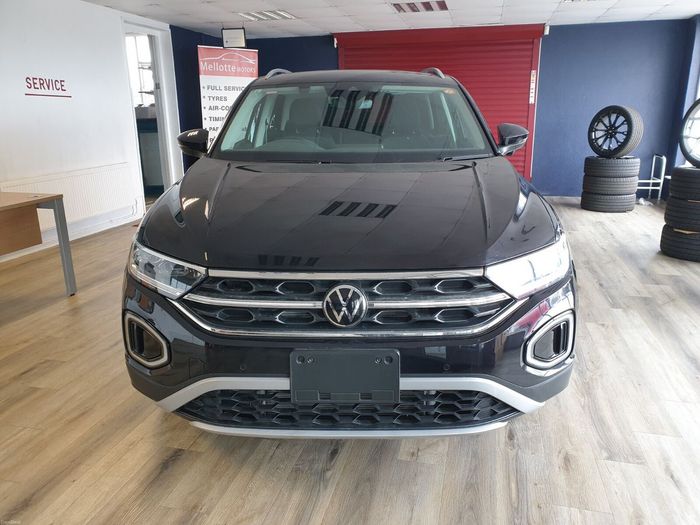 Volkswagen T-Roc 2023