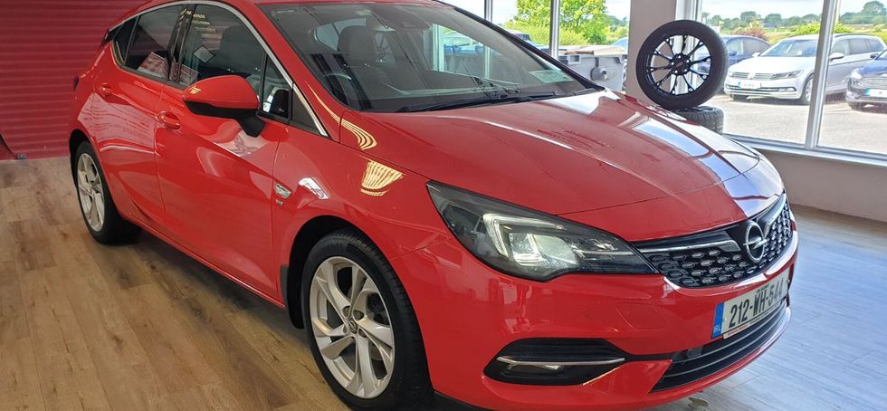 Opel Astra 2021