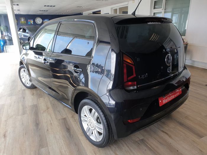 Volkswagen Up! 2018