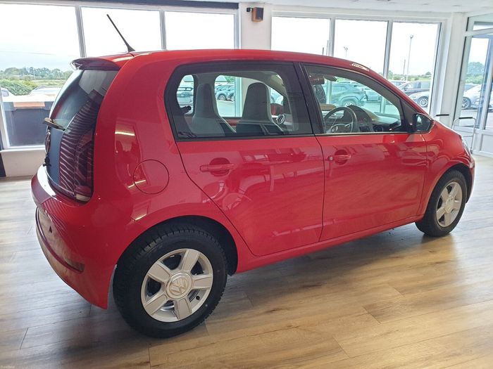 Volkswagen Up! 2017