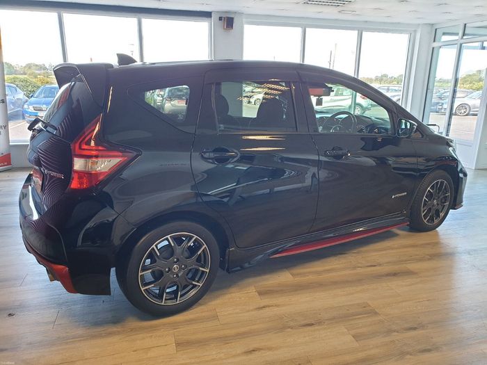 Nissan NOTE 2018