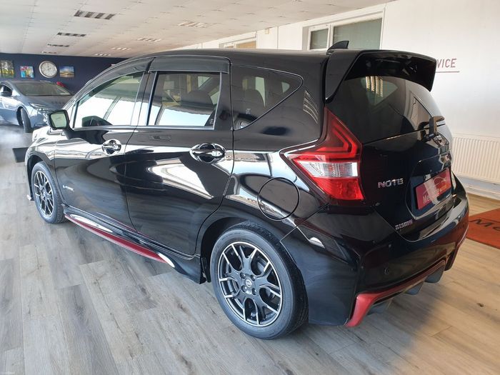 Nissan NOTE 2018