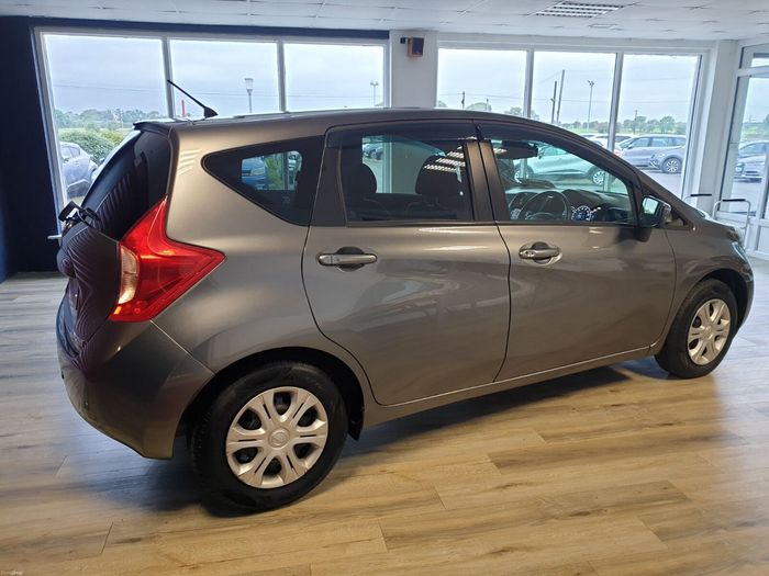 Nissan NOTE 2016