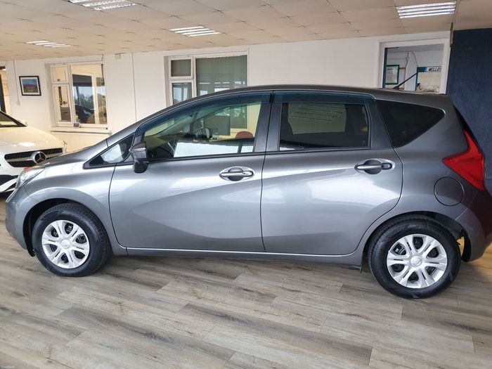 Nissan NOTE 2016