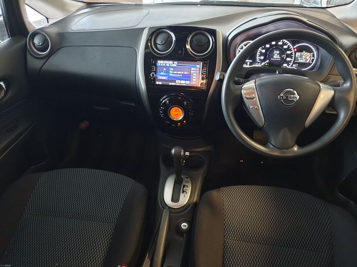 Nissan NOTE 2016