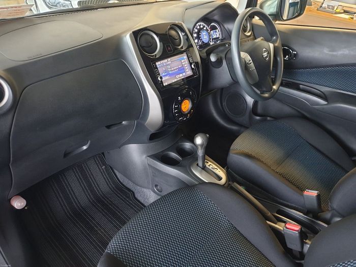 Nissan NOTE 2016