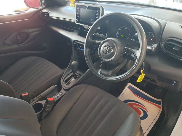 Toyota Yaris 2021