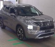 Mitsubishi Outlander 2023