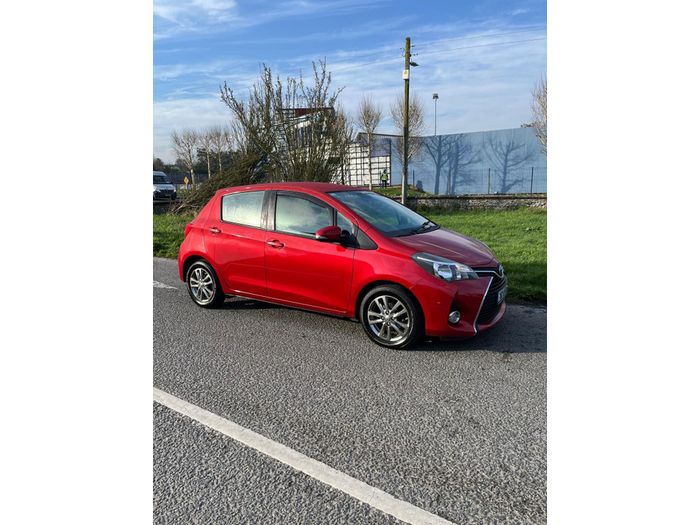 Toyota Yaris 2016