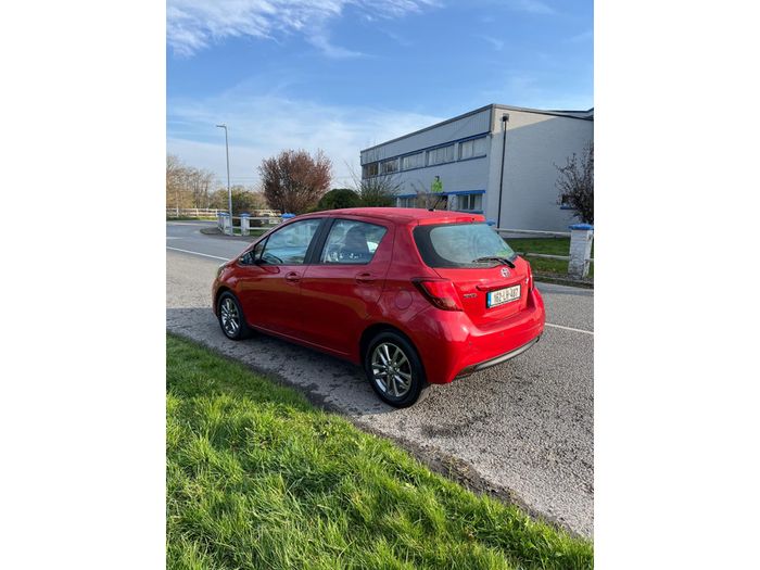 Toyota Yaris 2016