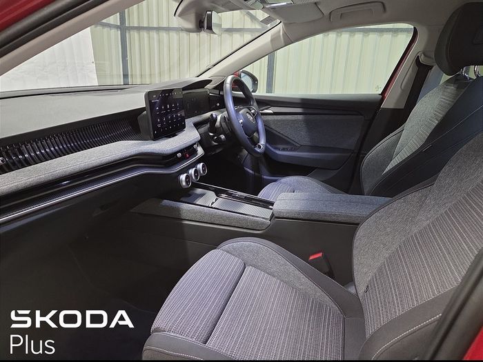 Skoda Superb 2025