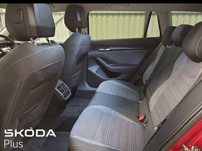 Skoda Superb 2025