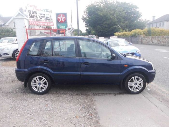Ford Fusion 2004